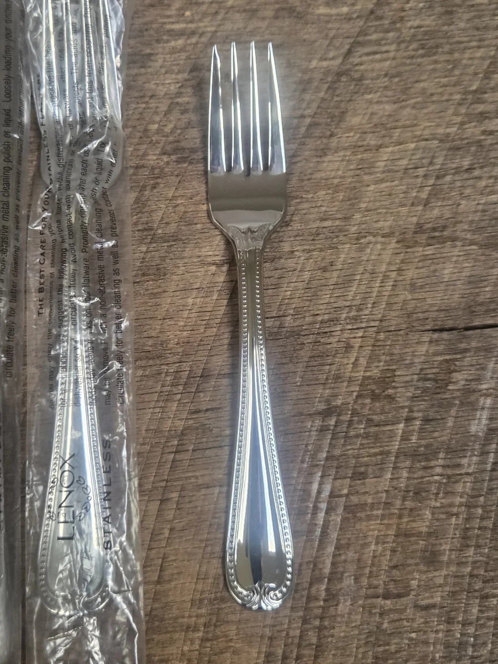 *NEW* LENOX Vintage Jewel Stainless Steel Flatware ~ Full Service for 8 ~ 40 Pcs